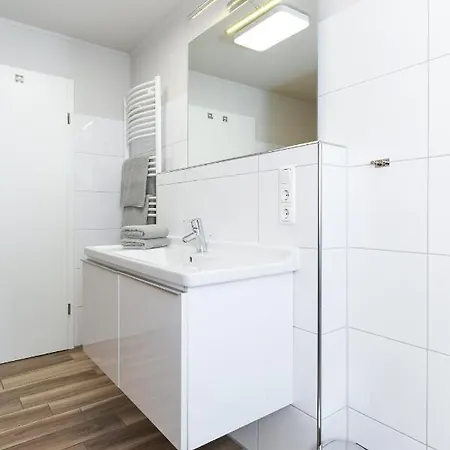 Ferienwohnung Kustenhaus Esens-bensersiel Apartamento *